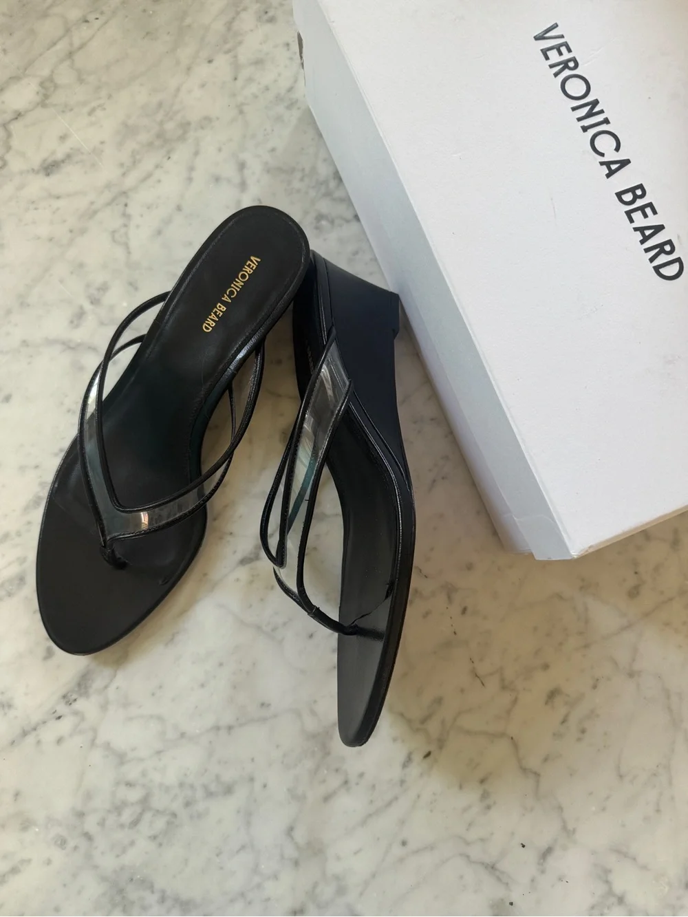 Veronica Beard clea jelly Black Leather and clear plastic Wedge Thong Sandals 10